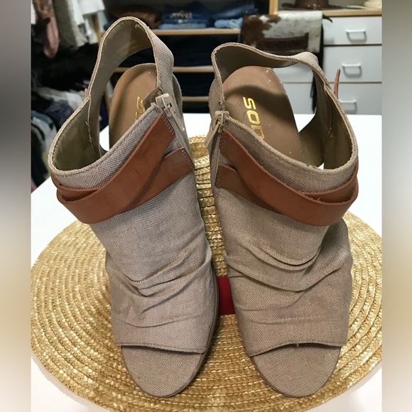 🎉Soda Ankle Open Toe Shoes Cute! 🎉 - Picture 1 of 4